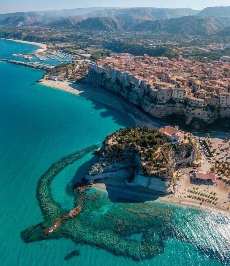 Ingrid Rooms Tropea Exteriér fotografie